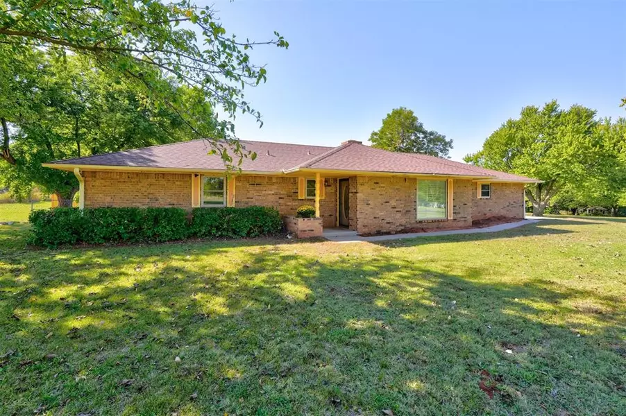 2409 County Road 1205, Blanchard, OK 73010