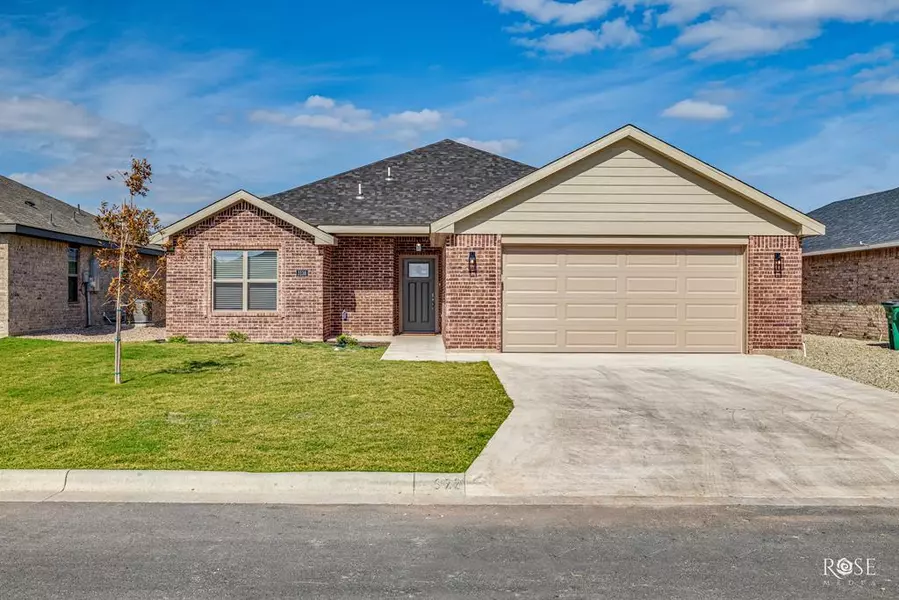 3138 Cedarhill Dr, San Angelo, TX 76904