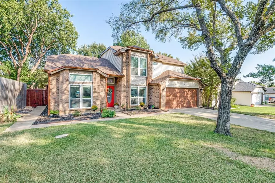 2312 Crestmeadow Street, Denton, TX 76207