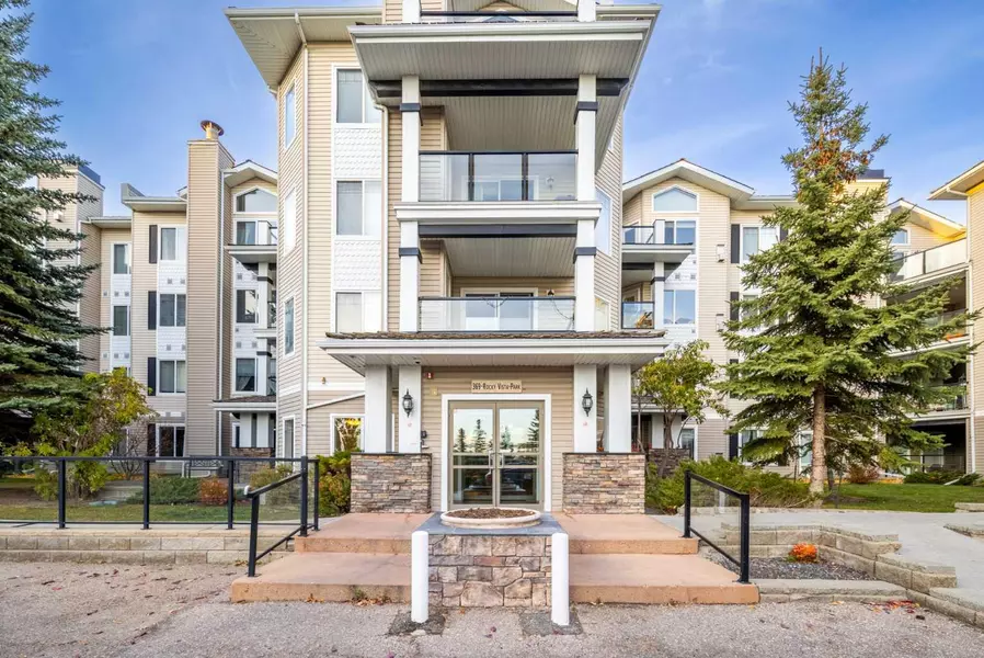 369 Rocky Vista PARK NW #204, Calgary, AB T3G 5K7