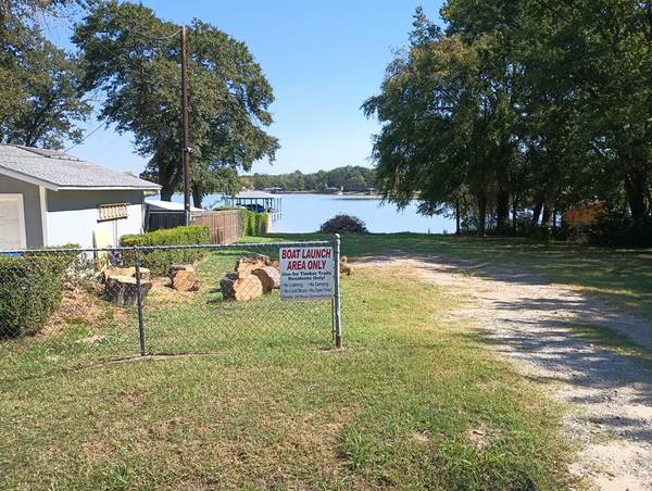 Gun Barrel City, TX 75156,116 Dogwood Trail