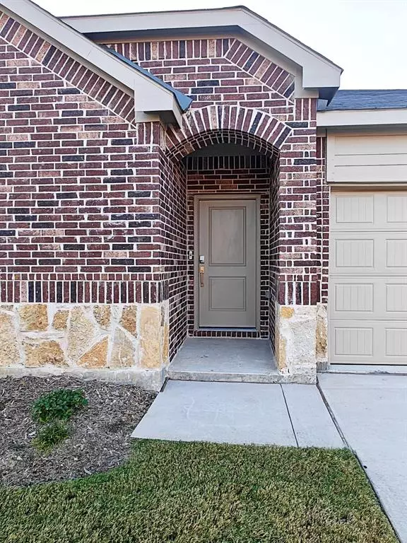 Mckinney, TX 75071,8463 Estero Street