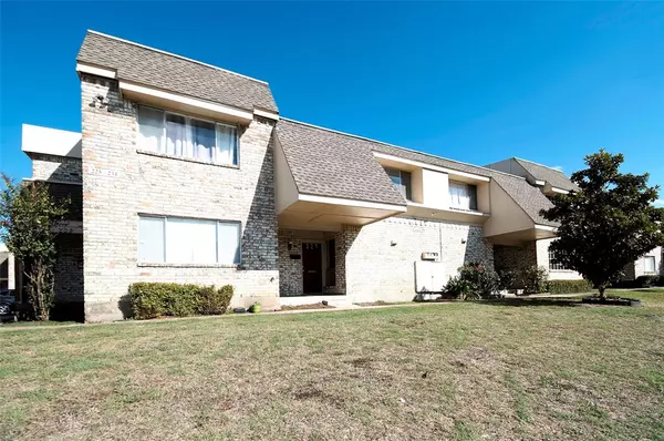 Richardson, TX 75081,227 Trellis Place