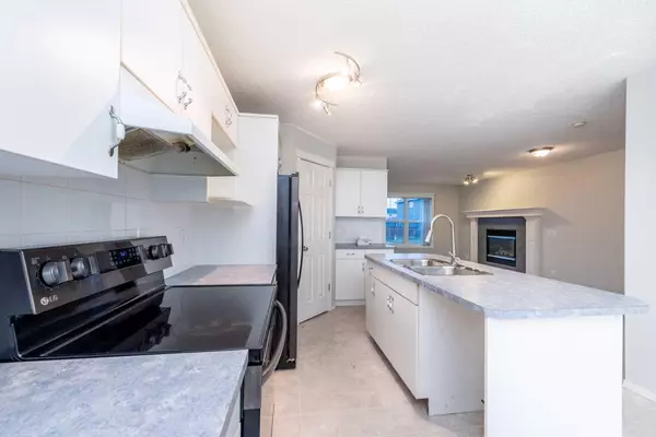 Calgary, AB T3J 4M6,18 saddlemead Close Northeast