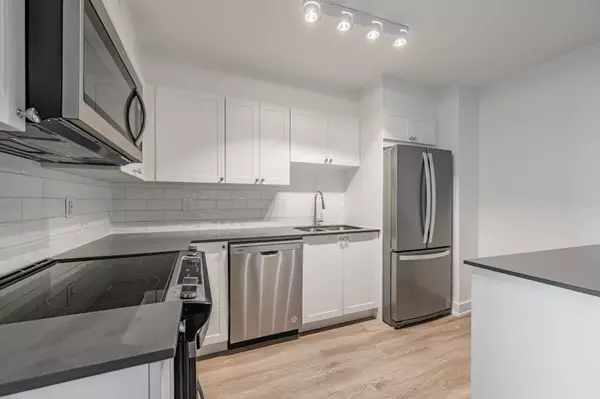 Toronto C07, ON M2R 3N7,120 Torresdale AVE #1102