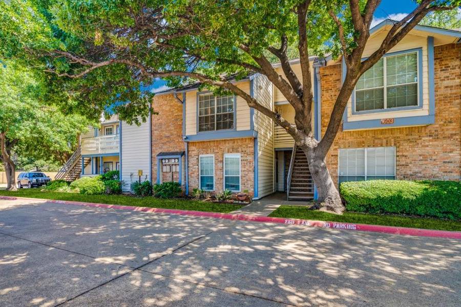 1603 Marsh Lane #307, Carrollton, TX 75006