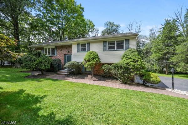 799 Ramapo Valley Rd,  Oakland Boro,  NJ 07436