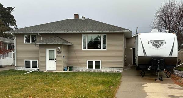 5113 51 ST, Castor, AB T0C 0X0