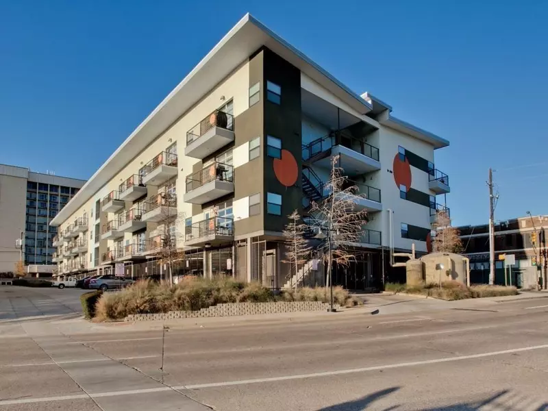 1111 S Akard Street #415, Dallas, TX 75215