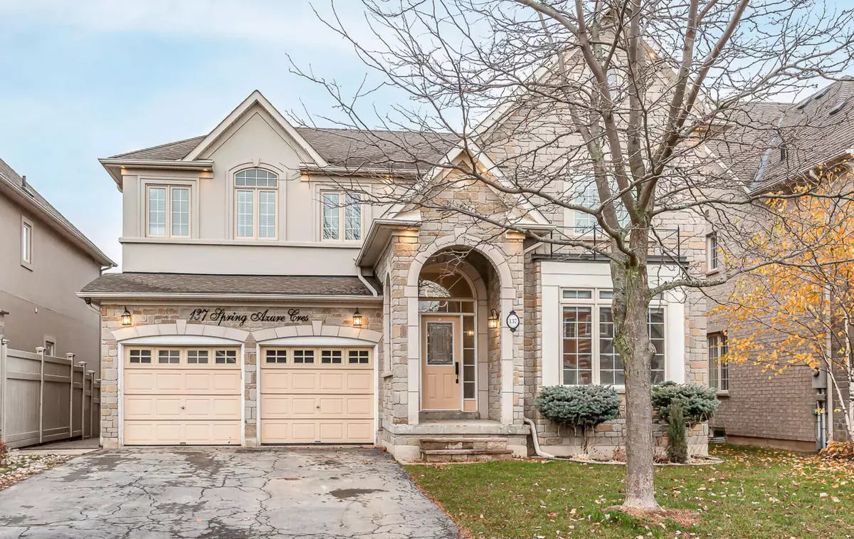 Oakville, ON L6L 6V8,137 Spring Azure CRES