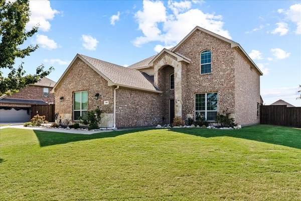 721 Lone Star Court,  Wylie,  TX 75098