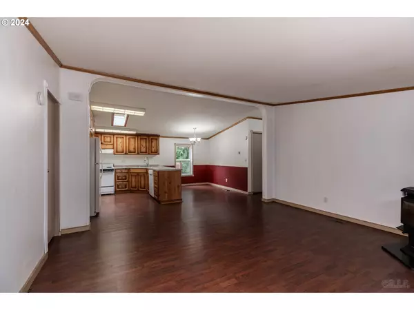 Vernonia, OR 97064,1307 ROSEVIEW CT