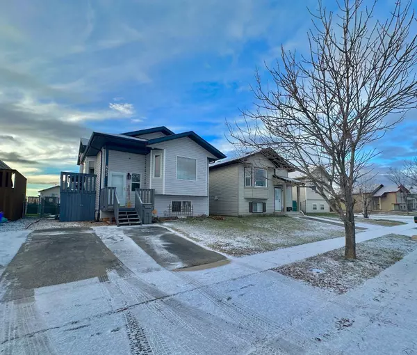 Grande Prairie, AB T8W2X5,8829 65 AVE