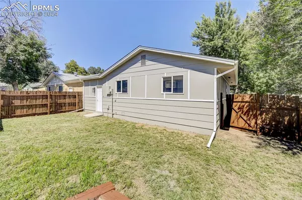 Colorado Springs, CO 80910,1970 Saratoga DR