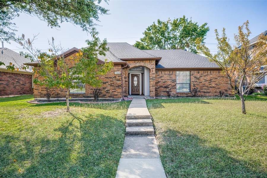 1646 Crosshaven Drive, Lewisville, TX 75077