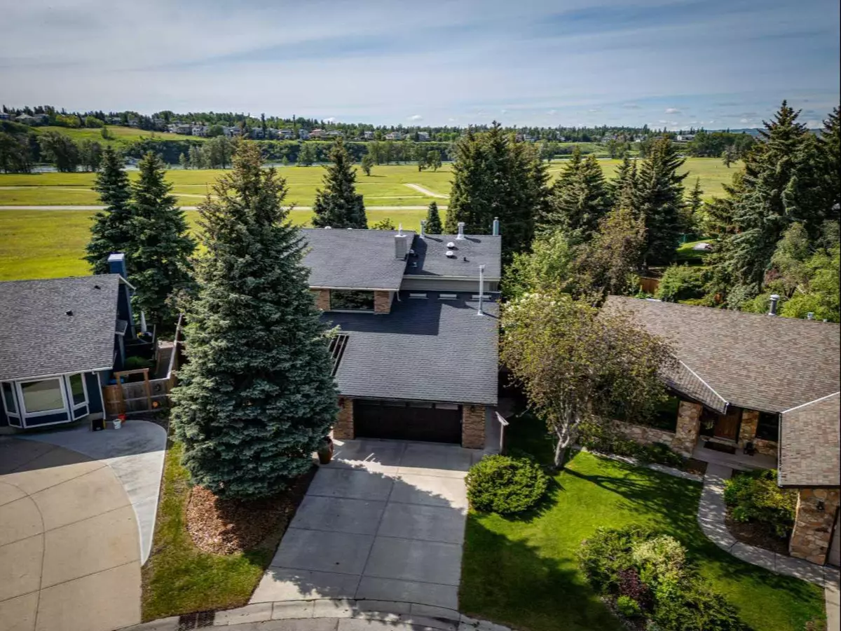 Calgary, AB T2J6G3,60 Deerbrook CRES SE