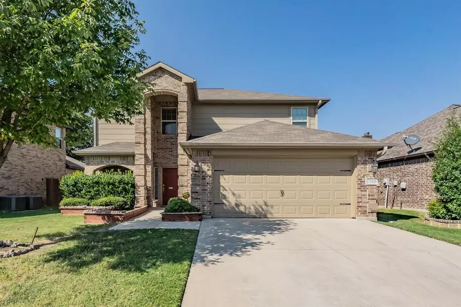 7169 Mohegan Drive, Fort Worth, TX 76179