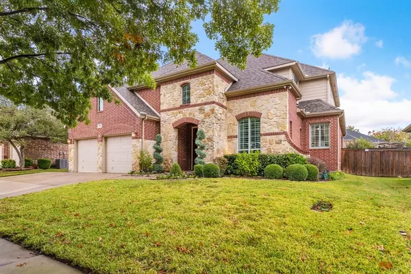 8033 Malabar Trail, Fort Worth, TX 76123