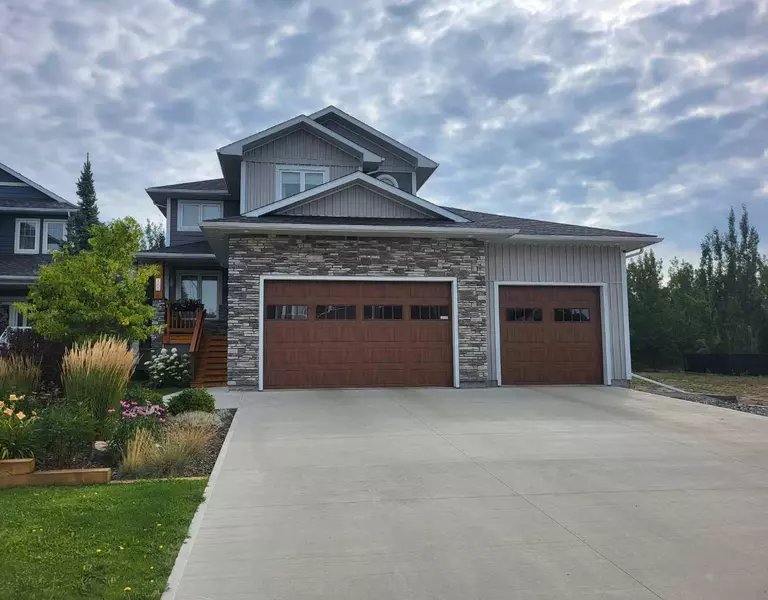 6605 Grande Banks DR, Grande Prairie, AB T8W 0K7