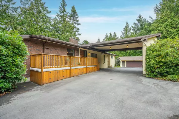 North Saanich, BC V8L 3X9,11650 Seabreeze Rd