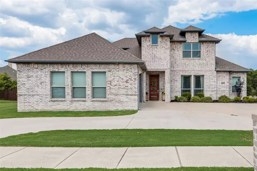 1602 Hidden Creek Drive, Royse City, TX 75189