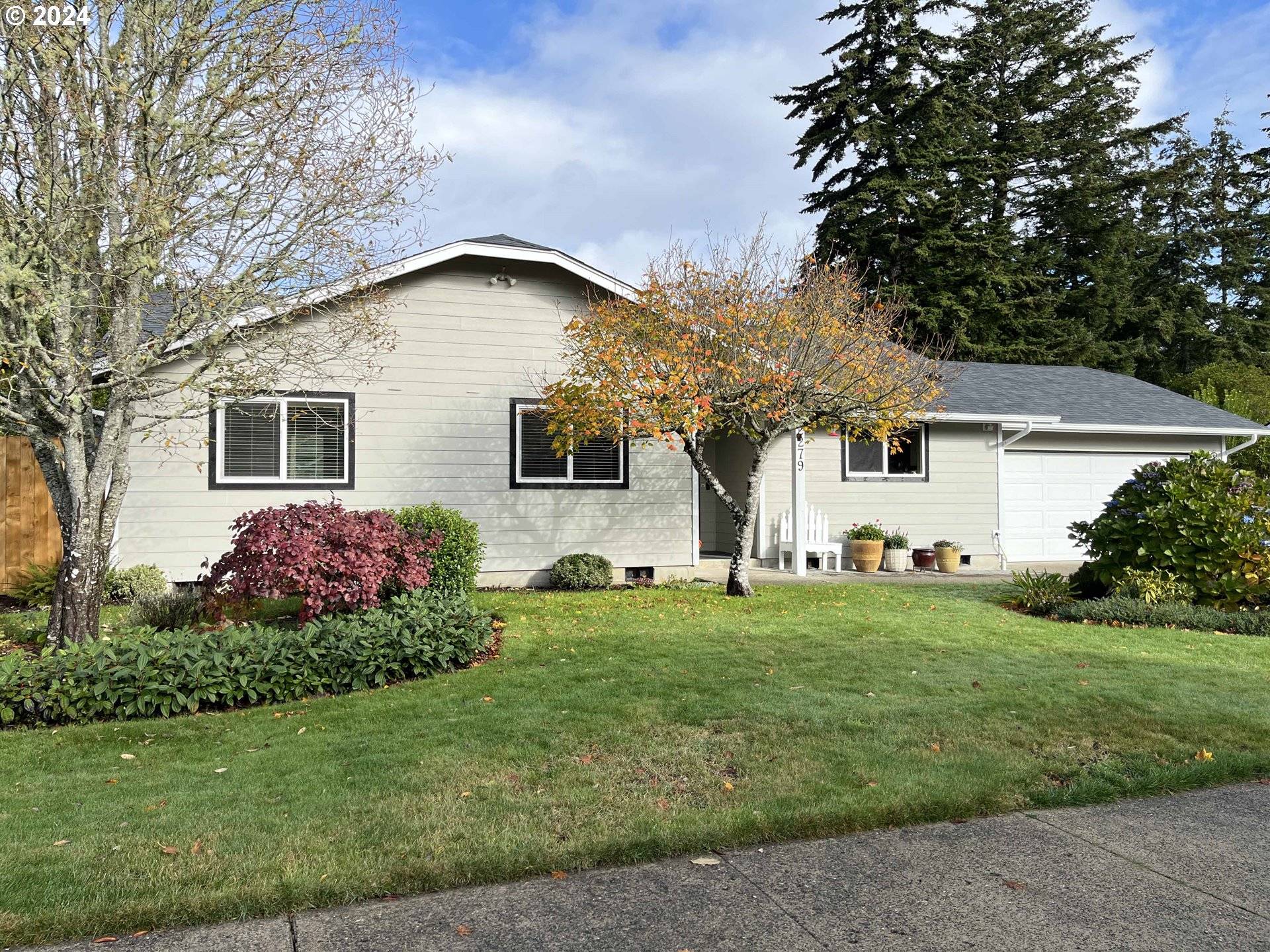 Florence, OR 97439,2279 21ST ST