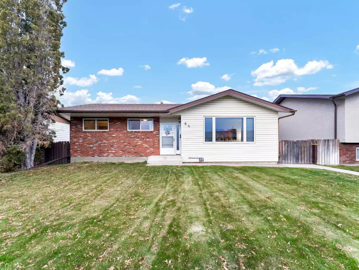 Medicine Hat, AB T1B 3E6,84 Saunders CRES SE