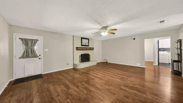 Weatherford, TX 76088,108 Creek View Court