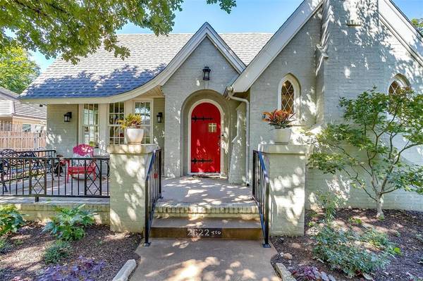 2622 Waits Avenue, Fort Worth, TX 76109