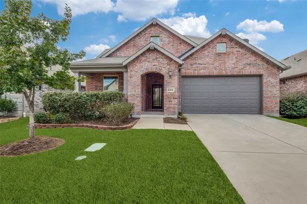 1604 Yellowthroat Drive, Little Elm, TX 75068