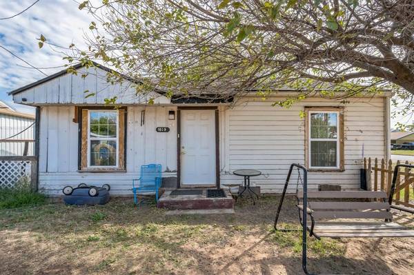 1629 Pearl Street, Vernon, TX 76384