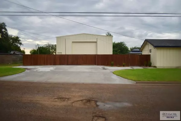 Lyford, TX 78569,8325 HUISACHE ST.