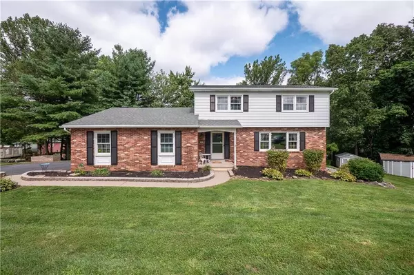 76 Hillcrest Drive South, Macungie Borough, PA 18062