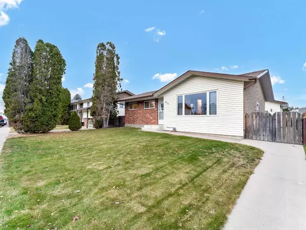 Medicine Hat, AB T1B 3E6,84 Saunders CRES SE