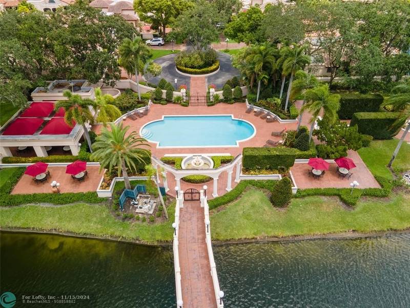 753 Deer Creek Via Genova, Deerfield Beach, FL 33442