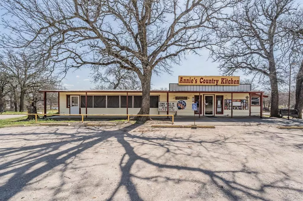 Springtown, TX 76082,4003 W Highway 199