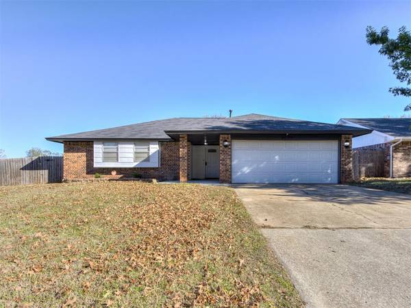 8220 Karla Lane, Oklahoma City, OK 73132