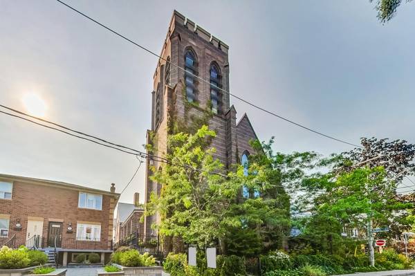 40 Westmoreland AVE #10, Toronto W02, ON M6H 2Z7