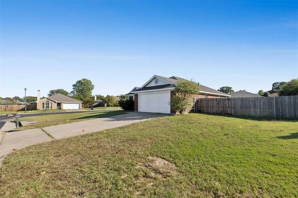 Weatherford, TX 76086,301 Alpine Drive