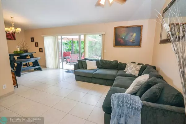 Boca Raton, FL 33496,18813 Cloud Lake Cir