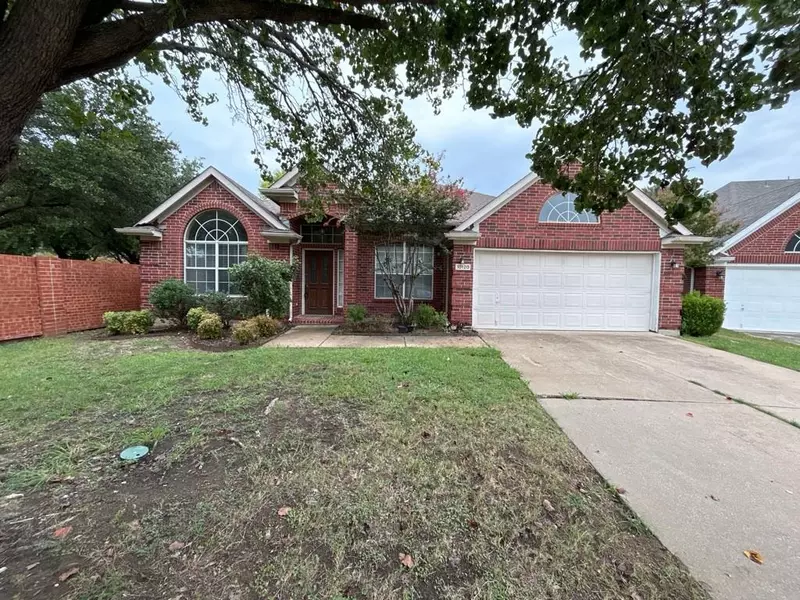 10120 Gent Court, Irving, TX 75063