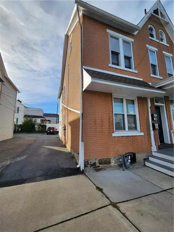 Bethlehem City, PA 18018,505 West Broad Street #1st FL