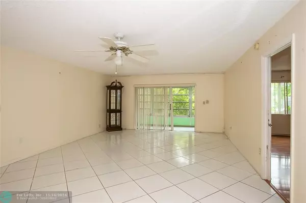 North Lauderdale, FL 33068,8280 SW 24th St  #7311