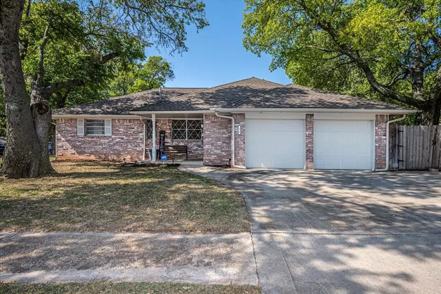 330 Shiloh Drive, Norman, OK 73071