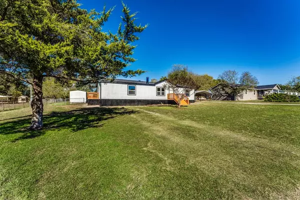 231 Mcada Drive, Midlothian, TX 76065