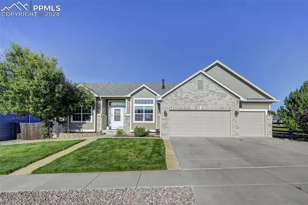 7517 Amberly DR, Colorado Springs, CO 80923