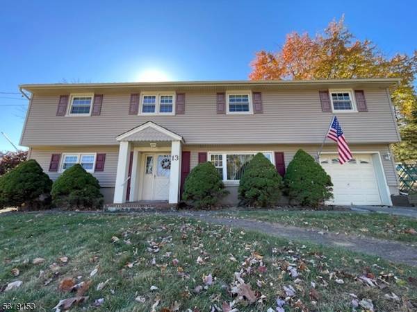 13 Korda Pl, Hanover Twp., NJ 07927