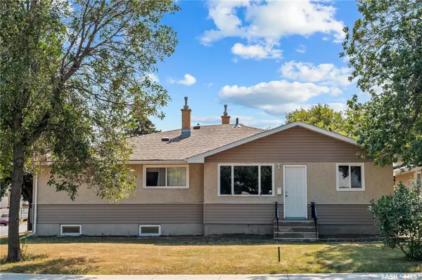 3 McMurchy AVENUE, Regina, SK S4R 3G1