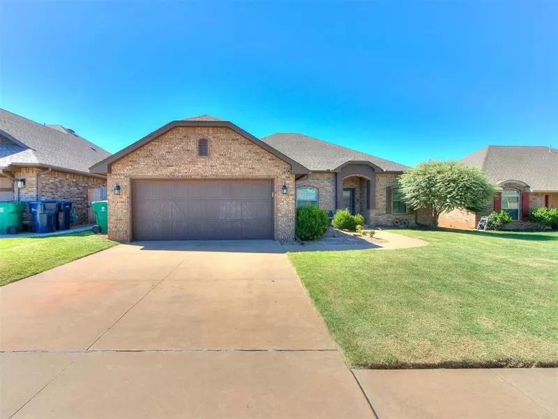 8408 NW 141st Circle, Oklahoma City, OK 73142