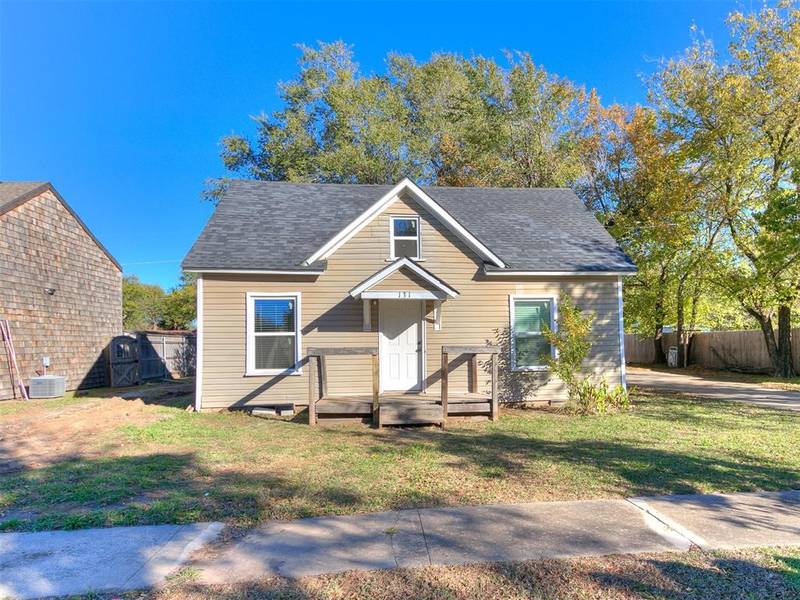 131 W Hayes Street, Norman, OK 73069